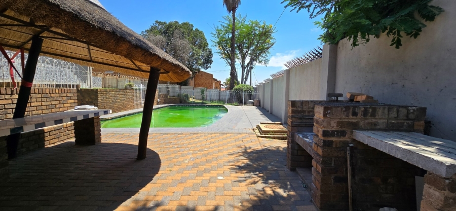 To Let 3 Bedroom Property for Rent in Bassonia Gauteng