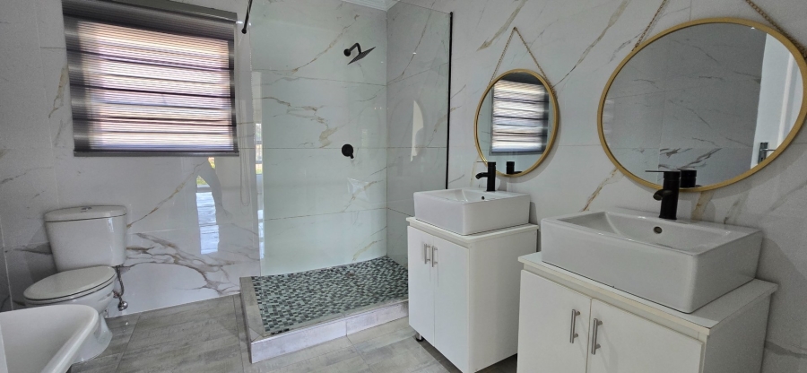 To Let 3 Bedroom Property for Rent in Bassonia Gauteng