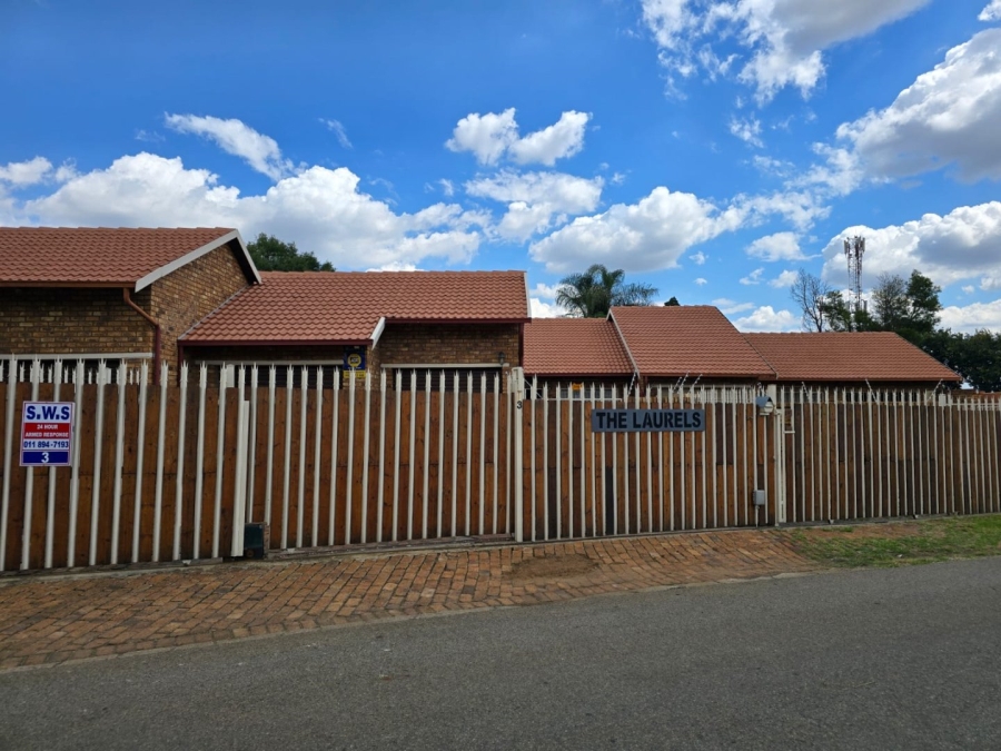 2 Bedroom Property for Sale in Witfield Gauteng