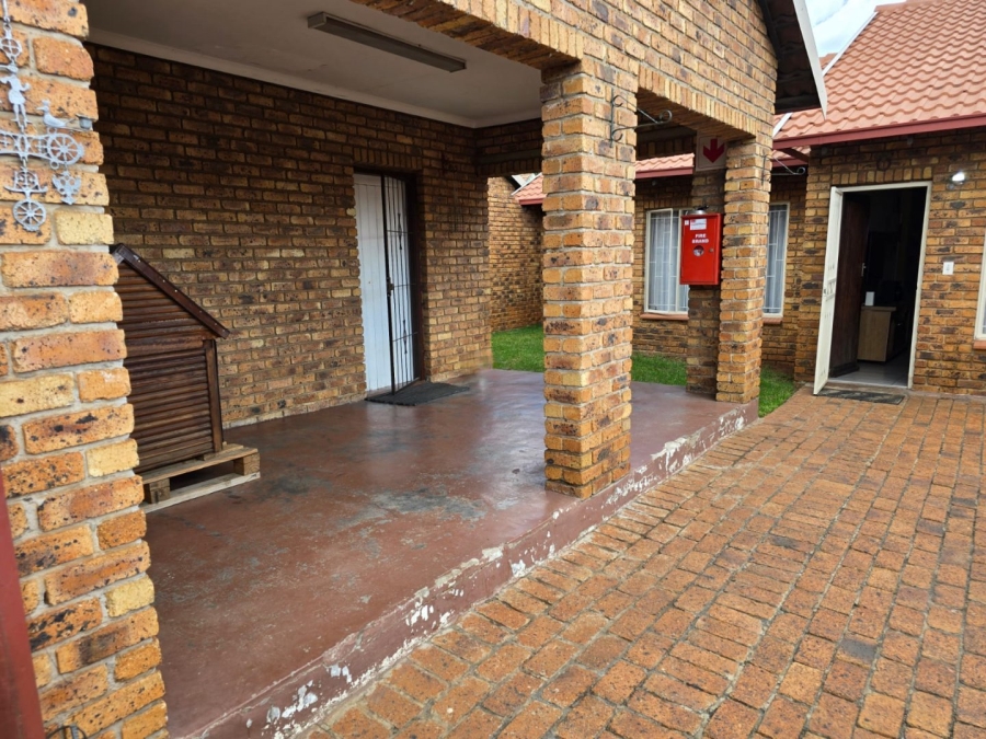 2 Bedroom Property for Sale in Witfield Gauteng