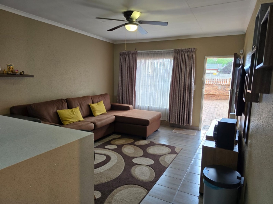 2 Bedroom Property for Sale in Witfield Gauteng