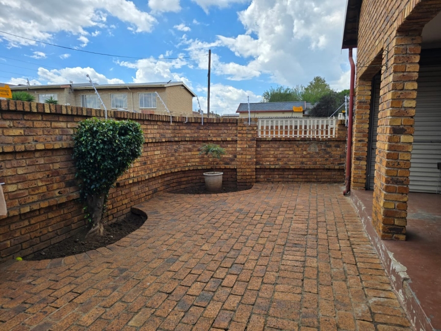 2 Bedroom Property for Sale in Witfield Gauteng