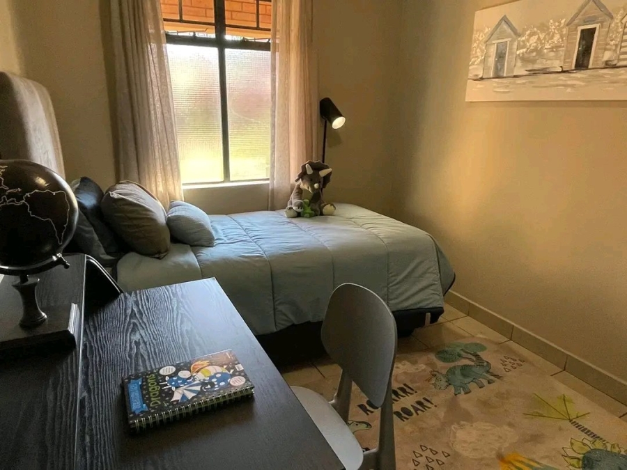 2 Bedroom Property for Sale in Montana Tuine Gauteng