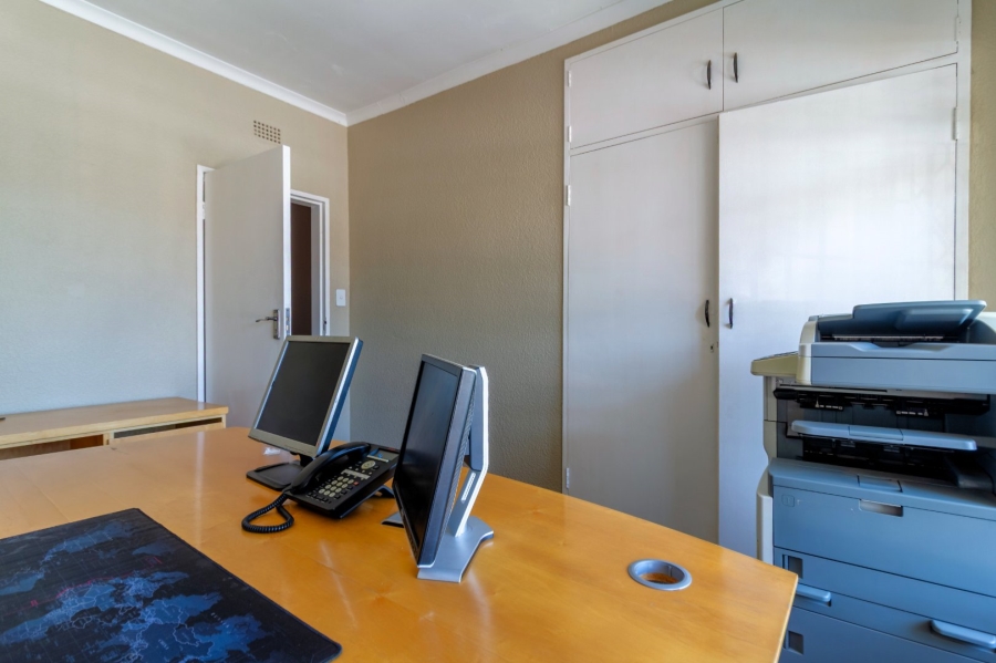 Commercial Property for Sale in Kempton Park Ext 4 Gauteng