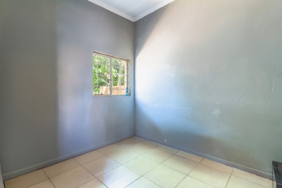 Commercial Property for Sale in Kempton Park Ext 4 Gauteng
