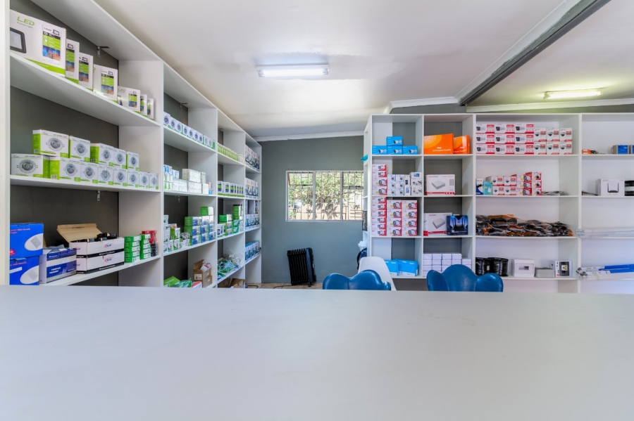 Commercial Property for Sale in Kempton Park Ext 4 Gauteng