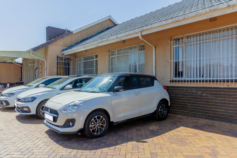 Commercial Property for Sale in Kempton Park Ext 4 Gauteng