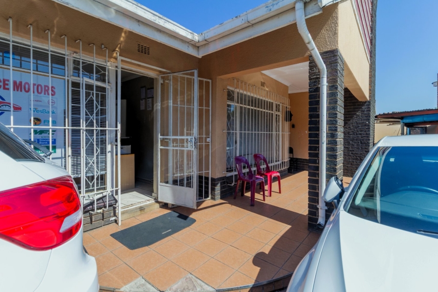 Commercial Property for Sale in Kempton Park Ext 4 Gauteng