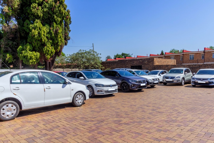 Commercial Property for Sale in Kempton Park Ext 4 Gauteng