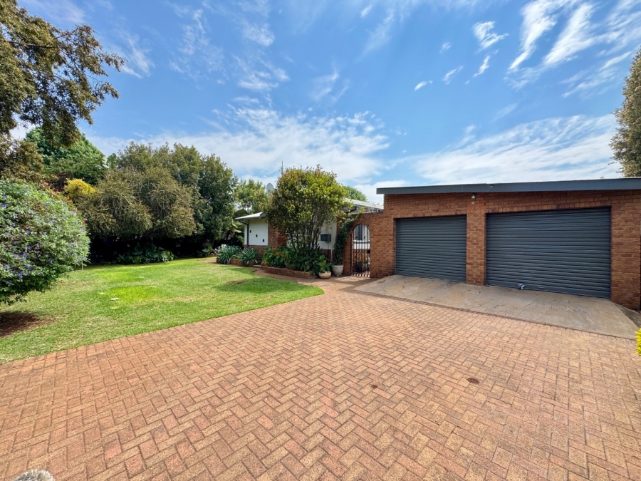 4 Bedroom Property for Sale in Lyttelton Manor Gauteng