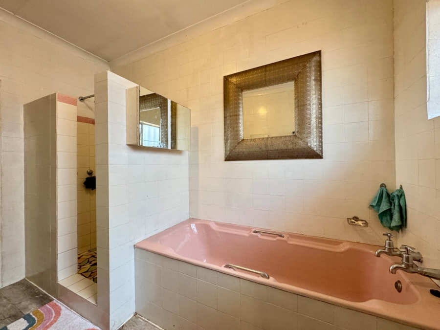 4 Bedroom Property for Sale in Lyttelton Manor Gauteng