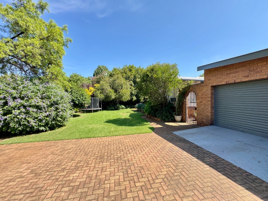 4 Bedroom Property for Sale in Lyttelton Manor Gauteng