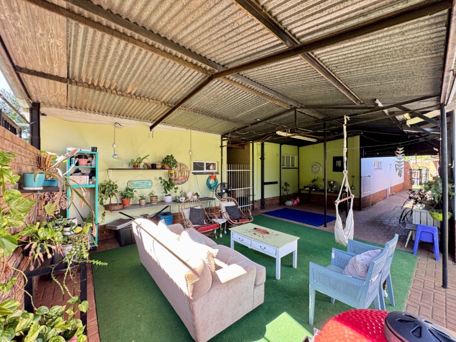 4 Bedroom Property for Sale in Lyttelton Manor Gauteng