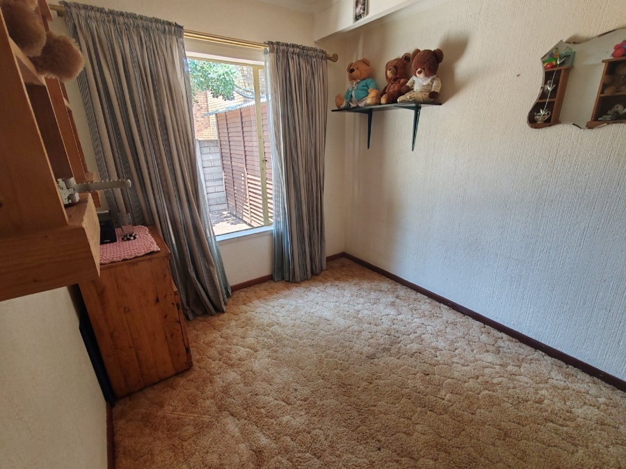 To Let 4 Bedroom Property for Rent in Doornpoort Gauteng