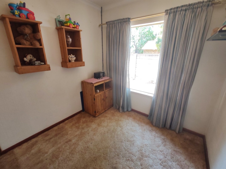 To Let 4 Bedroom Property for Rent in Doornpoort Gauteng