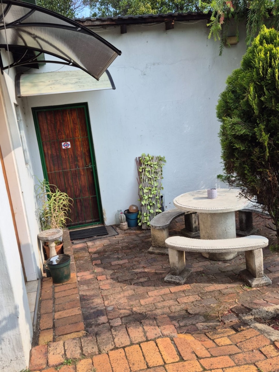 To Let 2 Bedroom Property for Rent in Eden Glen Gauteng