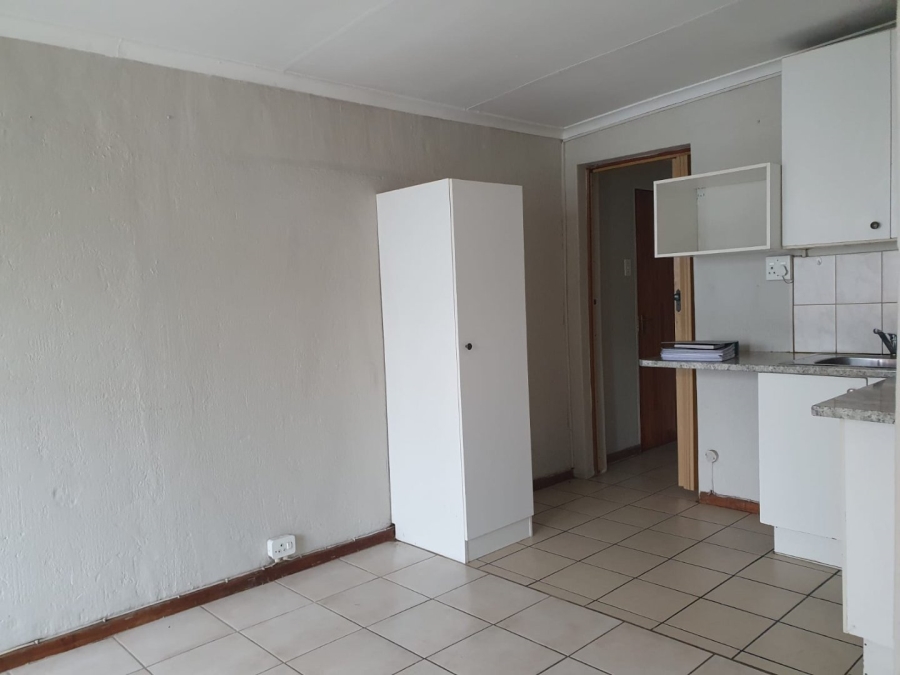 To Let 2 Bedroom Property for Rent in Eden Glen Gauteng
