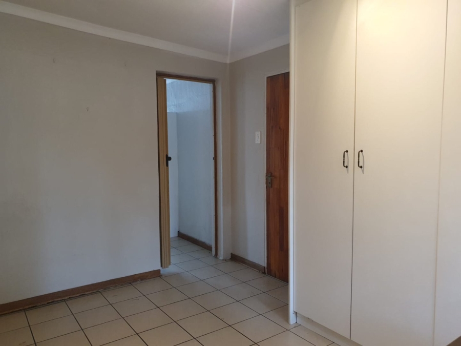 To Let 2 Bedroom Property for Rent in Eden Glen Gauteng