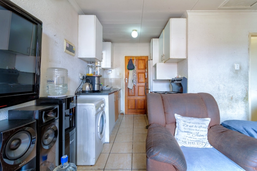 2 Bedroom Property for Sale in Cosmo City Gauteng