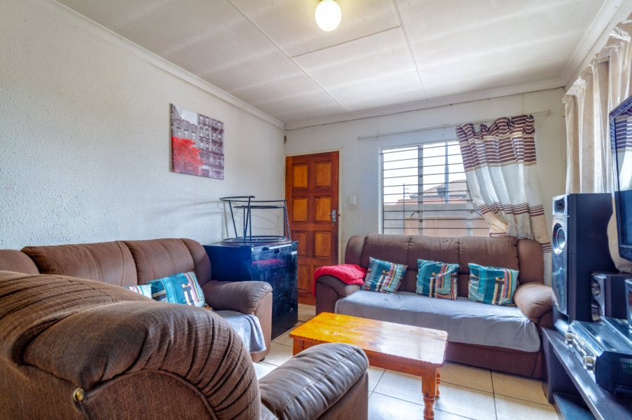 2 Bedroom Property for Sale in Cosmo City Gauteng