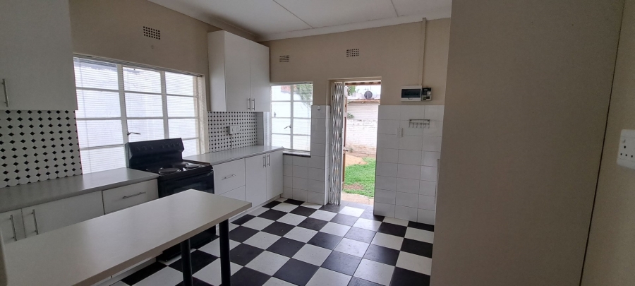 2 Bedroom Property for Sale in Edenvale Central Gauteng