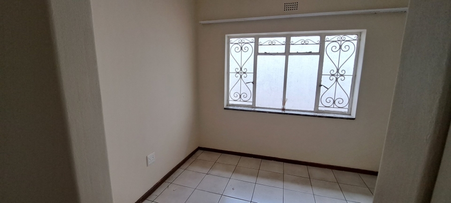 2 Bedroom Property for Sale in Edenvale Central Gauteng