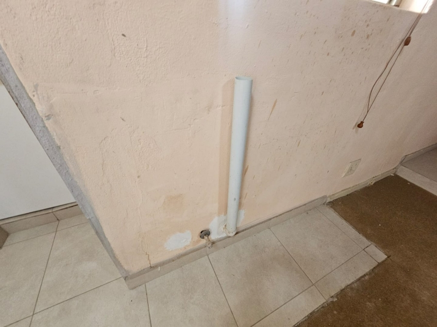 To Let 2 Bedroom Property for Rent in Laudium Gauteng