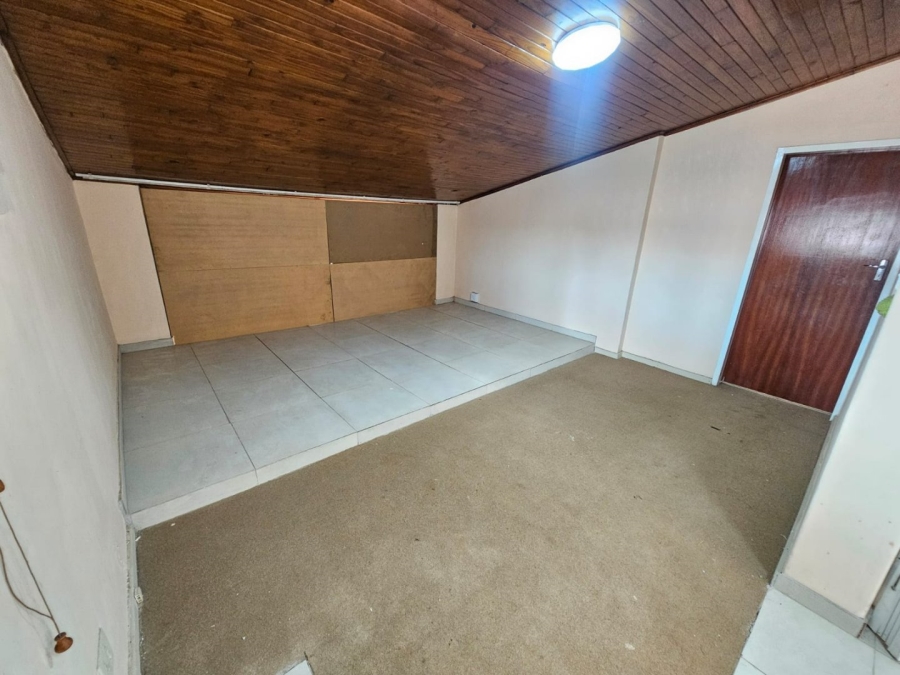 To Let 2 Bedroom Property for Rent in Laudium Gauteng