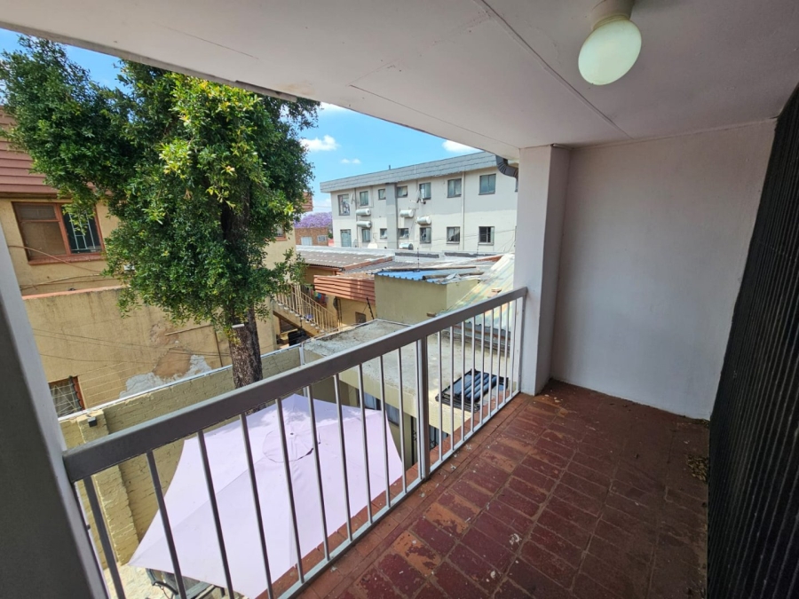 To Let 2 Bedroom Property for Rent in Laudium Gauteng