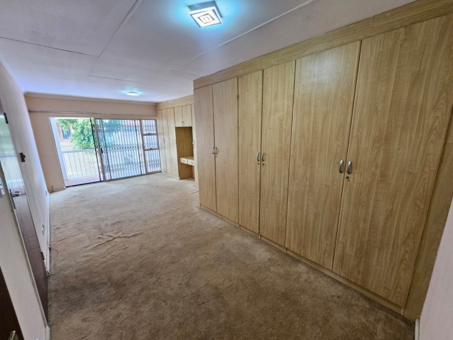 To Let 2 Bedroom Property for Rent in Laudium Gauteng