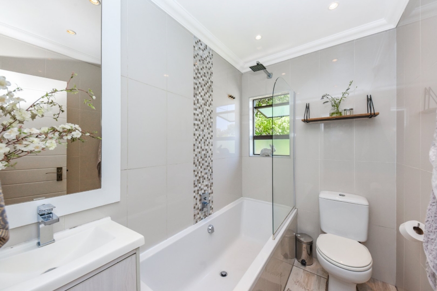 2 Bedroom Property for Sale in Jukskei Park Gauteng