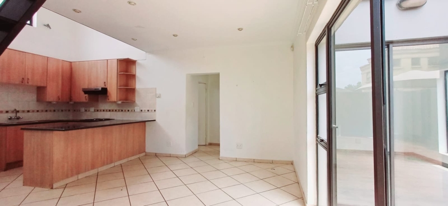 To Let 2 Bedroom Property for Rent in New Redruth Gauteng