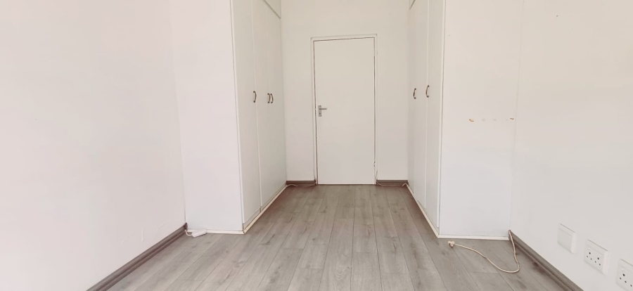 To Let 2 Bedroom Property for Rent in New Redruth Gauteng