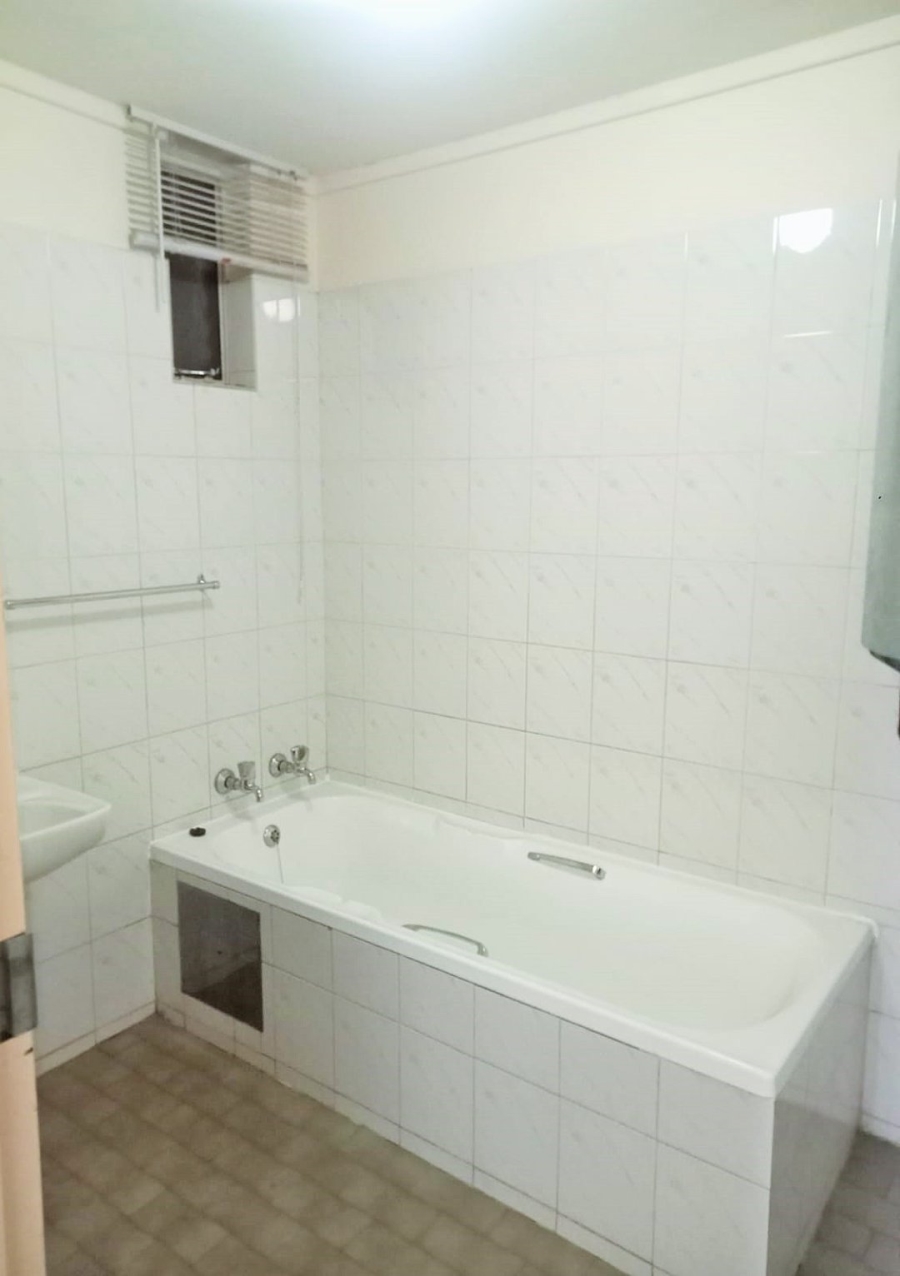 2 Bedroom Property for Sale in Wonderboom South Gauteng