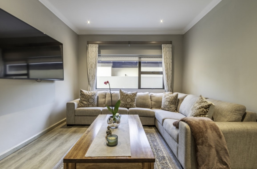 3 Bedroom Property for Sale in Greenstone Hill Gauteng