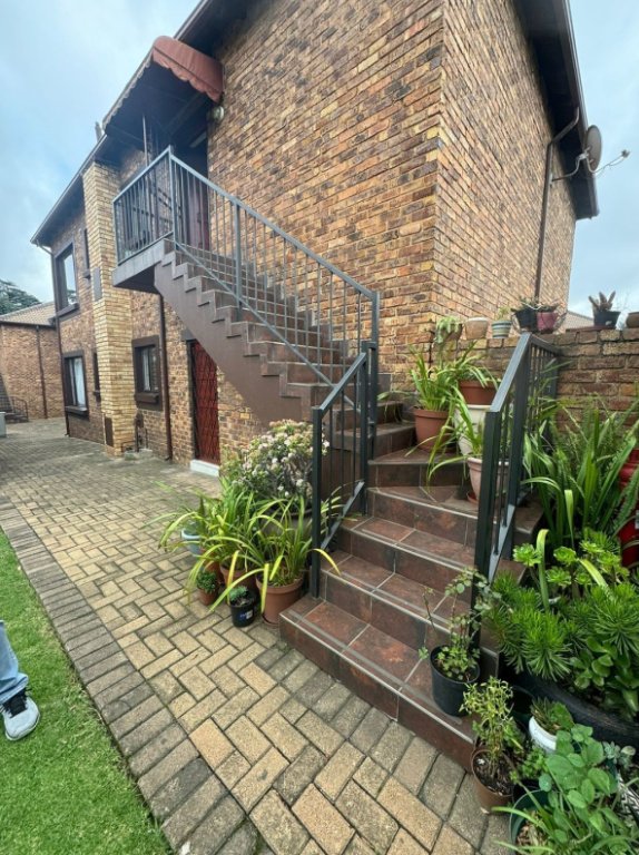 3 Bedroom Property for Sale in Oriel Gauteng