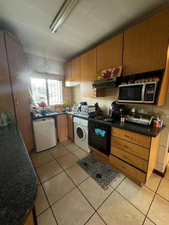 3 Bedroom Property for Sale in Oriel Gauteng