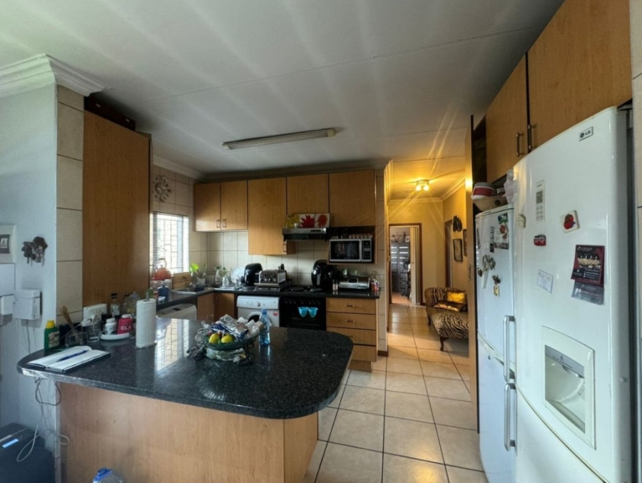 3 Bedroom Property for Sale in Oriel Gauteng