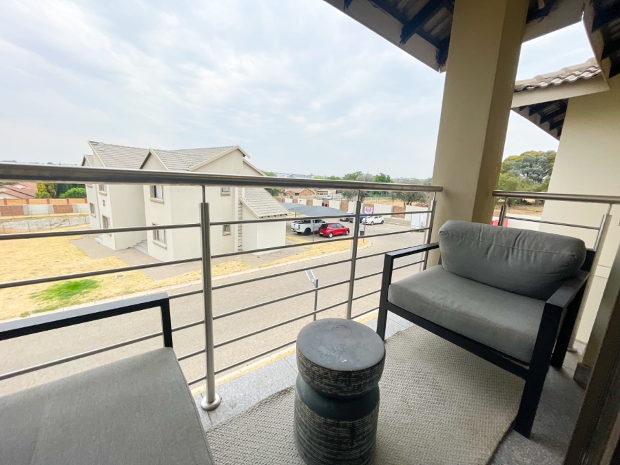 1 Bedroom Property for Sale in Noordwyk Gauteng