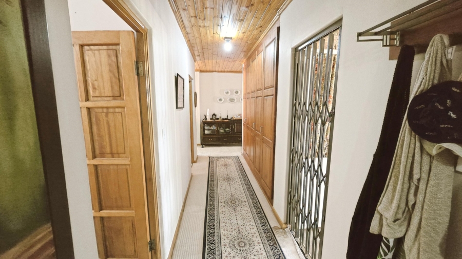 4 Bedroom Property for Sale in Kleinfontein A H Gauteng