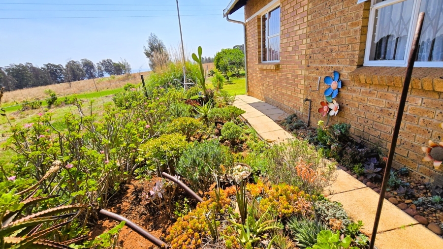 4 Bedroom Property for Sale in Kleinfontein A H Gauteng