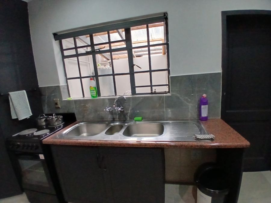 1 Bedroom Property for Sale in Houghton Estate Gauteng