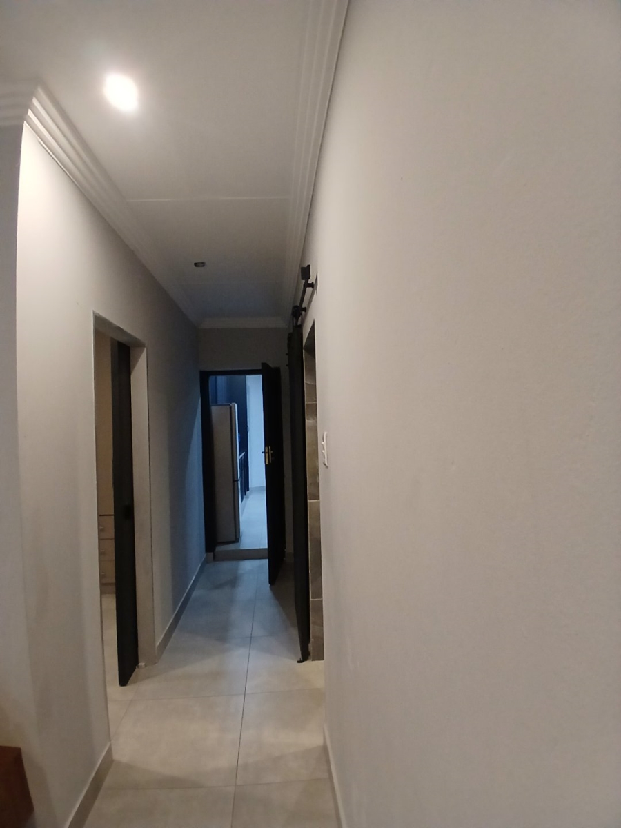 1 Bedroom Property for Sale in Houghton Estate Gauteng