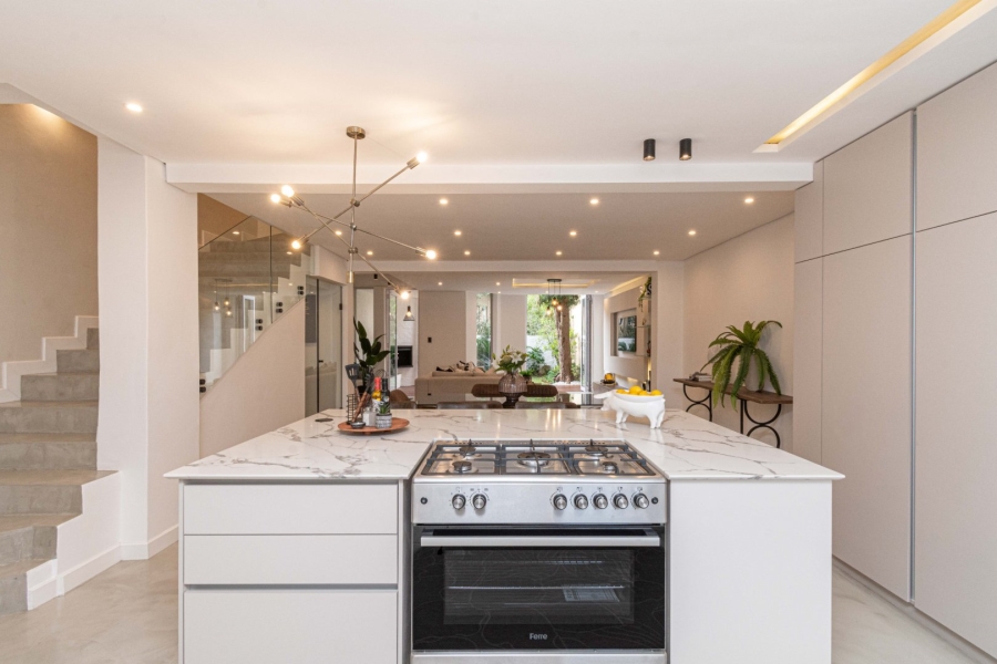 3 Bedroom Property for Sale in Victory Park Gauteng