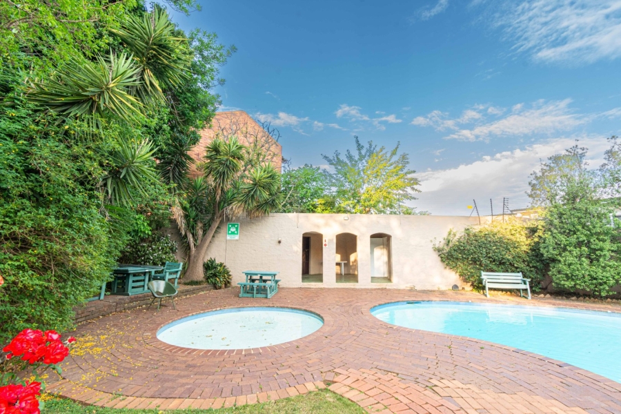 3 Bedroom Property for Sale in Victory Park Gauteng