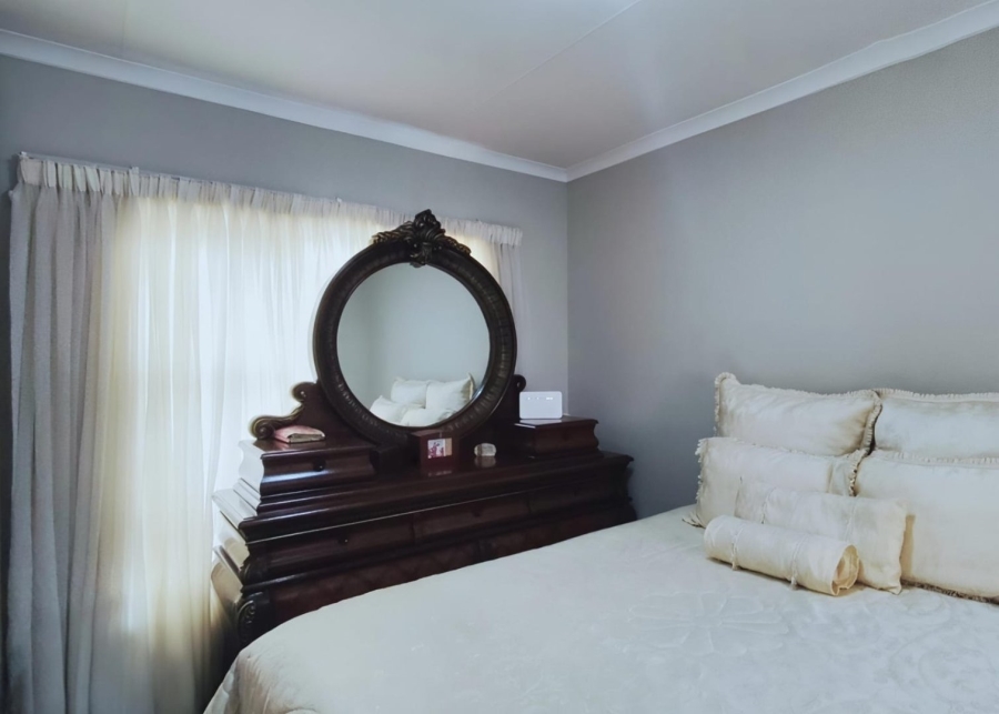 2 Bedroom Property for Sale in Parkdene Gauteng