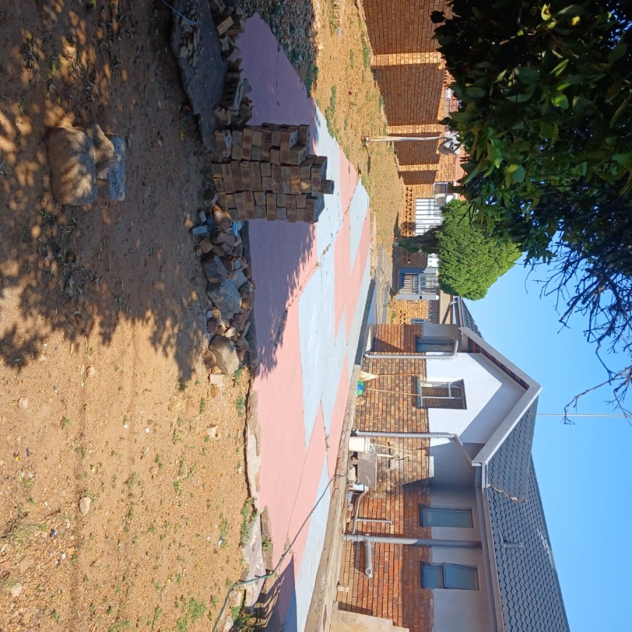 1 Bedroom Property for Sale in Soshanguve DD Gauteng