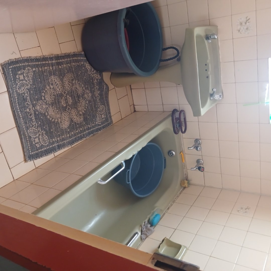 1 Bedroom Property for Sale in Soshanguve DD Gauteng