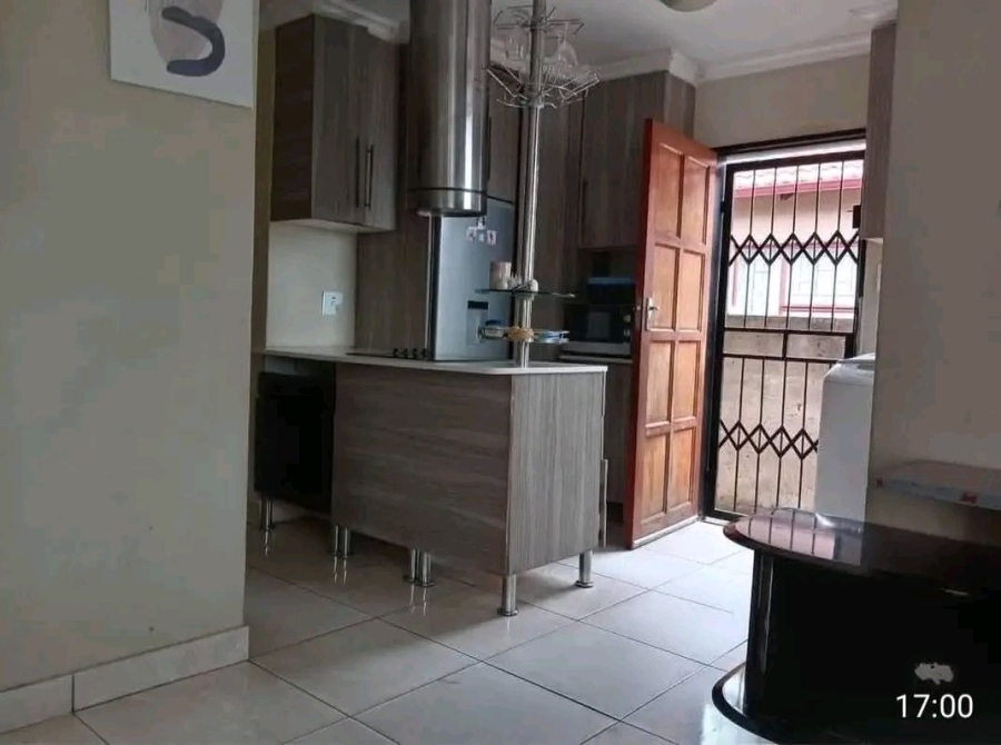 To Let 3 Bedroom Property for Rent in Soshanguve VV Gauteng