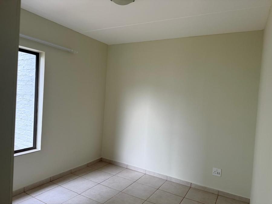 2 Bedroom Property for Sale in Brentwood Park Gauteng